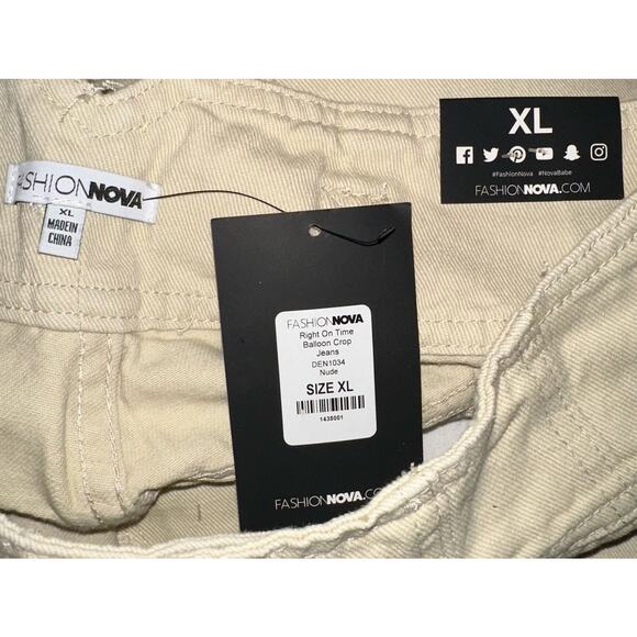 Fashion Nova Pants Size XL (29x25) Right on Time Balloon Crop Nude Cream Tapered - Picture 5 of 11